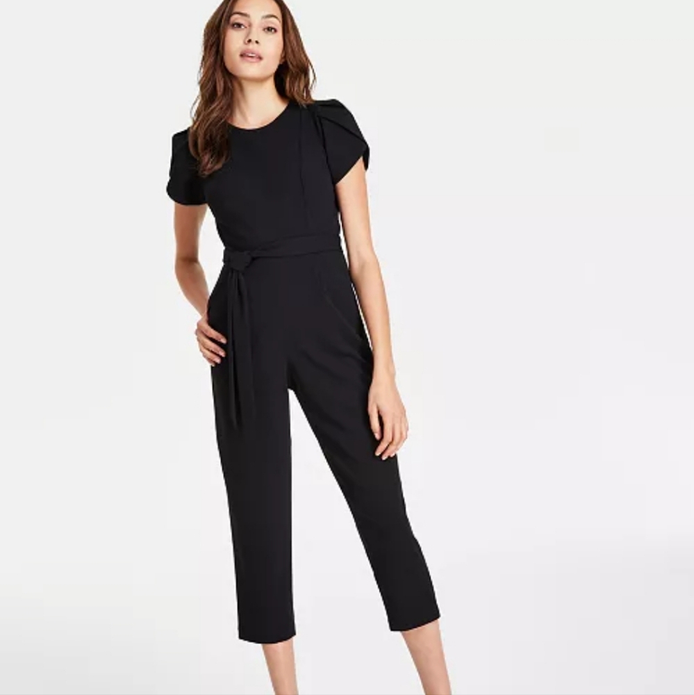 Calvin Klein Women's Tie-Waist Tulip-Sleeve Jumpsuit Sz 10